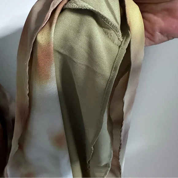 L'AGENCE Brown and Cream Maxi Dress Elegant Lined Abstract Print SP - Picture 13 of 16